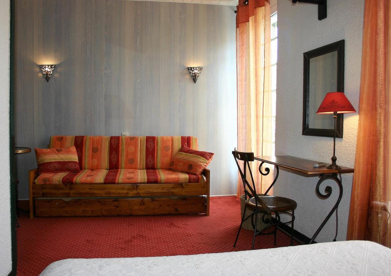 Hotel Le Ponant Pradelles Esterno foto